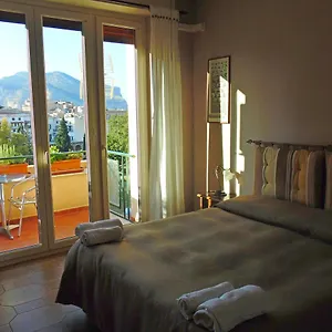 2* Bed & Breakfast Kemonia